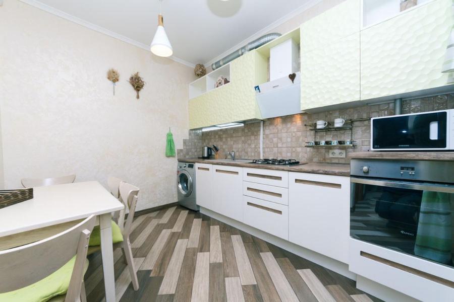Three-Room Apartments At The Polytechnic Institute كييف المظهر الخارجي الصورة