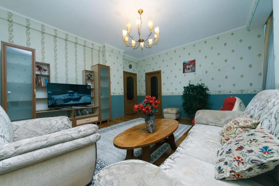 Three-Room Apartments At The Polytechnic Institute كييف المظهر الخارجي الصورة