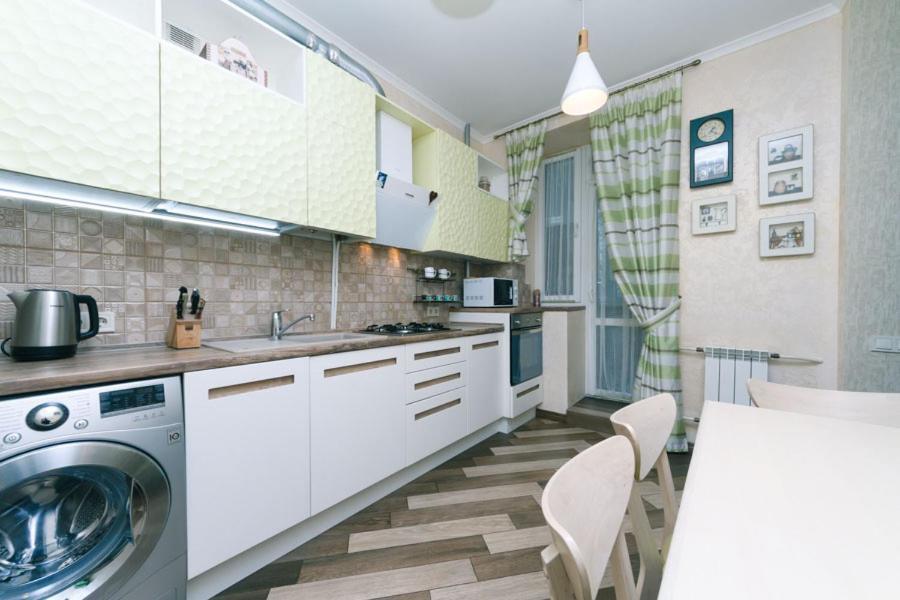 Three-Room Apartments At The Polytechnic Institute كييف المظهر الخارجي الصورة